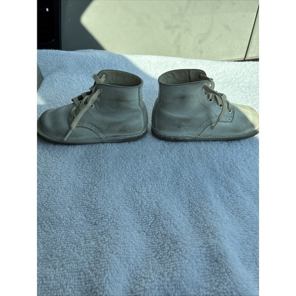 Vintage TRIMFOOT WHITE LEATHER WALKING SHOES BABY TODDLER - Picture 5 of 16